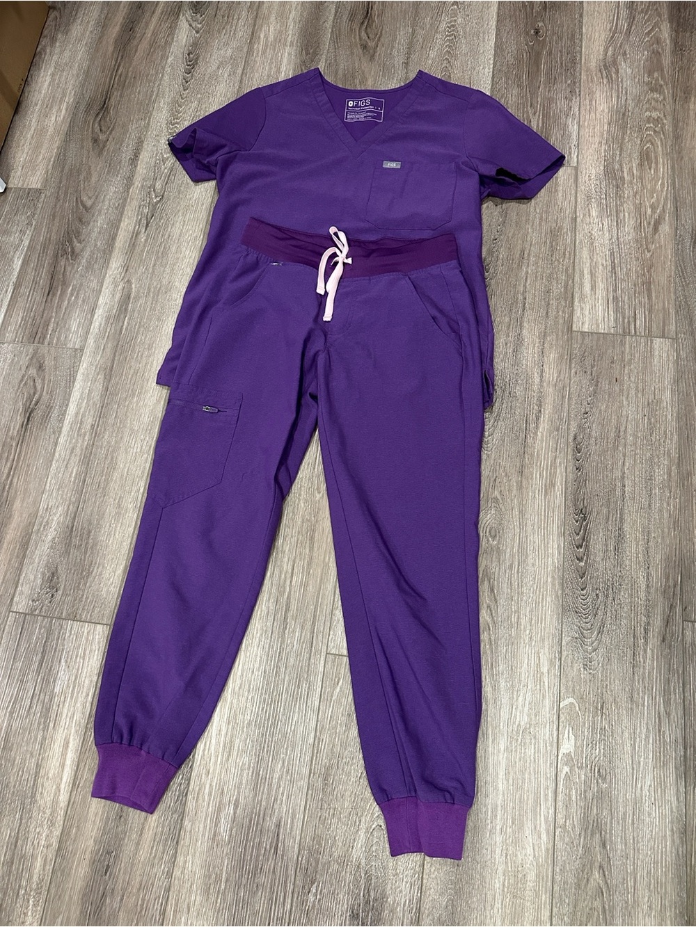 FIGS Women’s Purple Jogger Scrub Pants and top